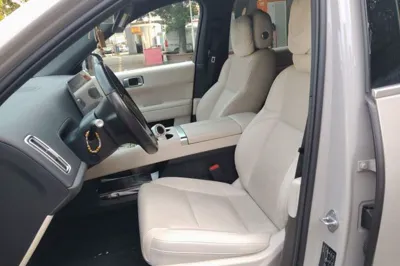 Li Auto L6
