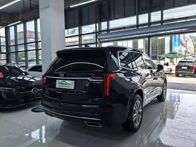 Cadillac XT6