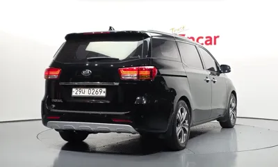 Kia Canival