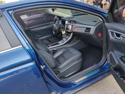 Geely Emgrand GL