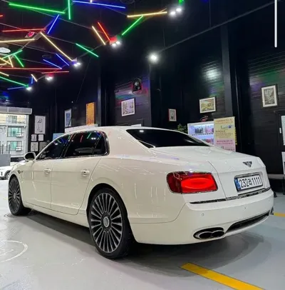 Bentley Flying Spur