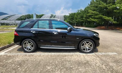 Mercedes-Benz M-Class