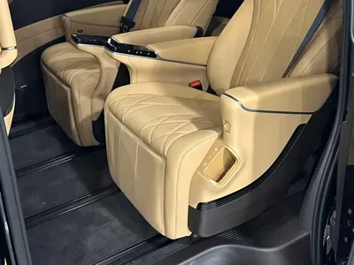 Denza Denza D9