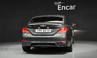 Genesis G70