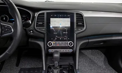 Renault-KoreaSamsung SM6