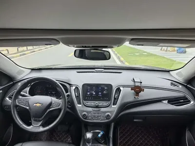 Chevrolet Malibu XL
