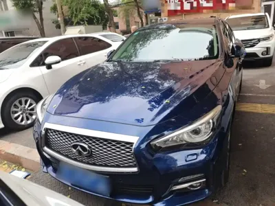Infiniti Q50L