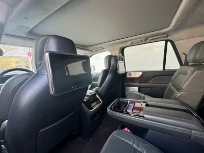 Lincoln Navigator