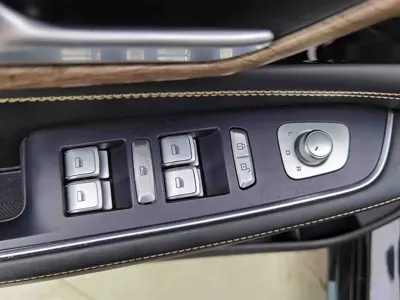 Xpeng P5
