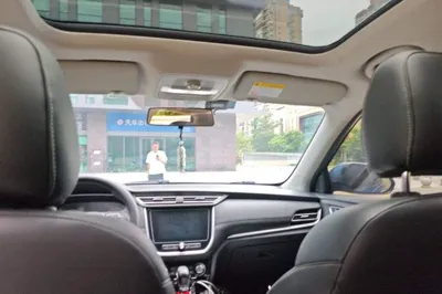 Roewe RX3