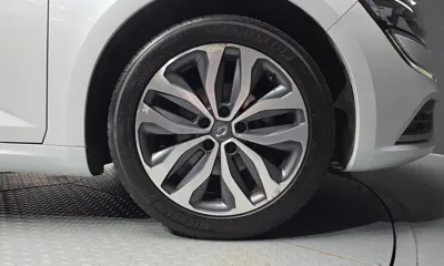 Renault-KoreaSamsung SM6
