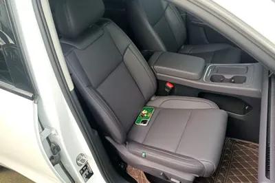 Leapmotor C10