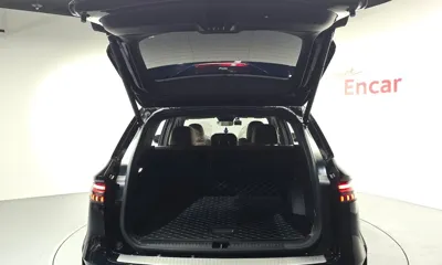 Renault-KoreaSamsung Grand Koleos