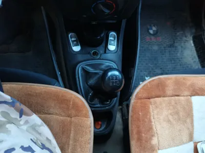BYD F0