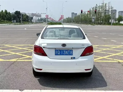 BYD e5