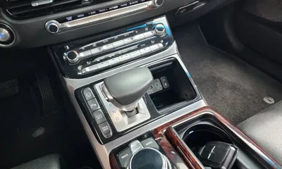 Genesis EQ900