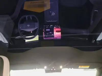 Nio EC6