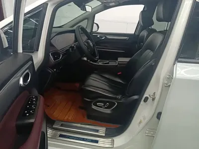 GAC Motor Trumpchi M6