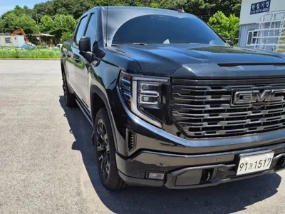 GMC Sierra