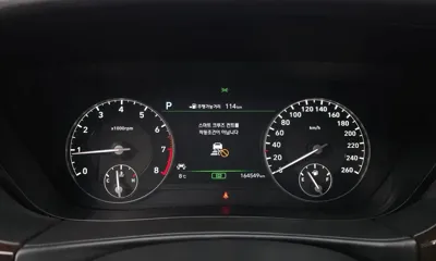 Genesis EQ900