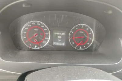 SAIC MAXUS G10