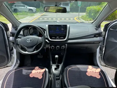 Toyota Yaris L