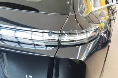 Li Auto L7