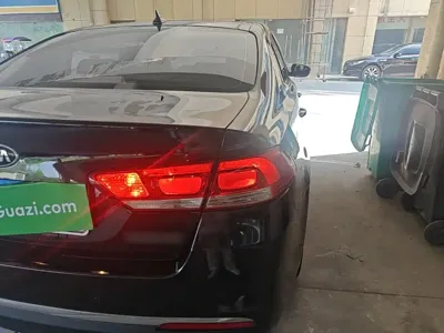 Kia K4