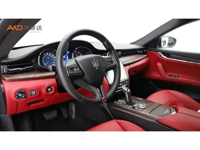 Maserati Quattroporte