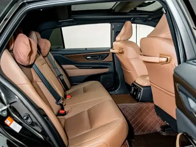 Toyota Crown (Import)