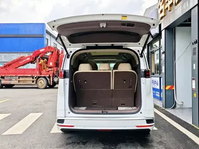 Denza Denza D9