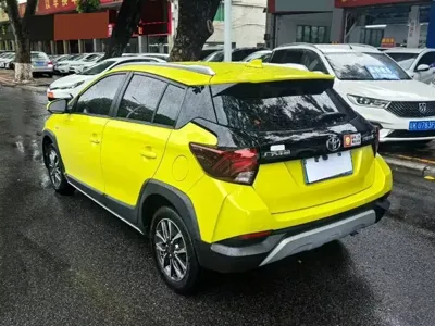 Toyota Yaris L
