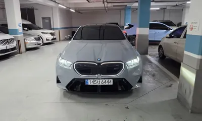 BMW M5