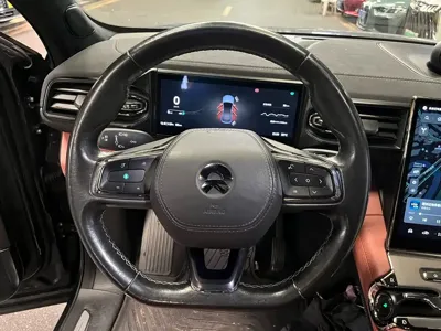 Nio EC6