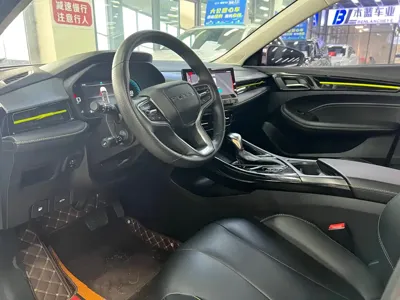Roewe i5