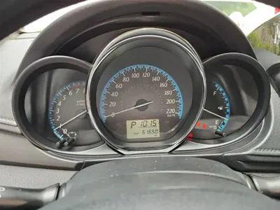 Toyota Yaris L