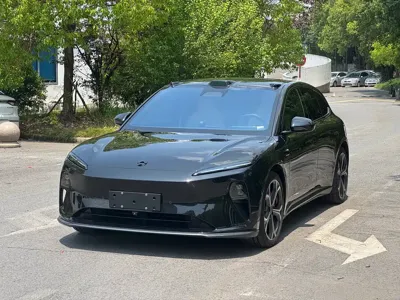 Nio ET5T