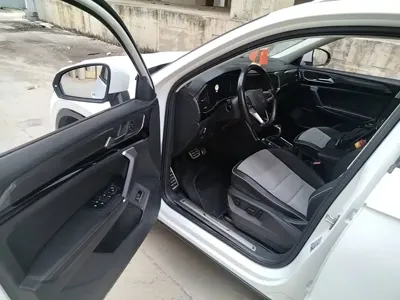 Volkswagen X