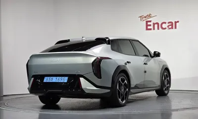 Kia EV4