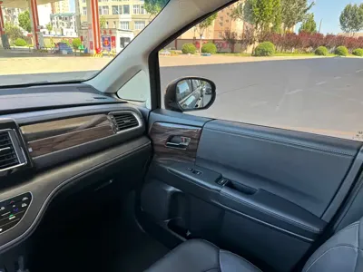 Honda Elysion