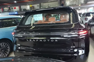Leapmotor C10