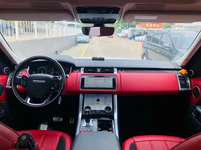 Land Rover Sport