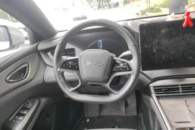 BYD Seal 07 DM-i