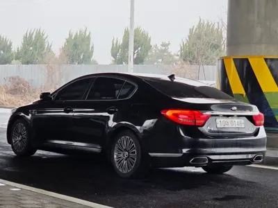 Kia K9