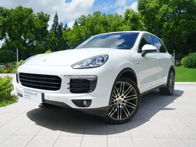 Porsche Cayenne Hybrid