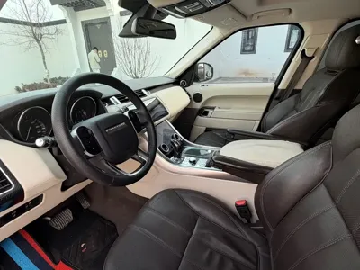 Land Rover Sport