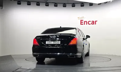Genesis EQ900