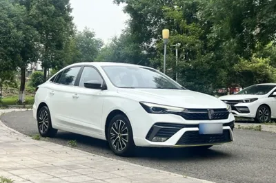 Roewe i5