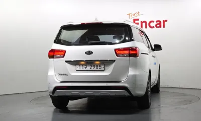 Kia Canival
