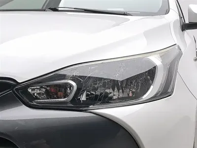 Toyota Yaris L